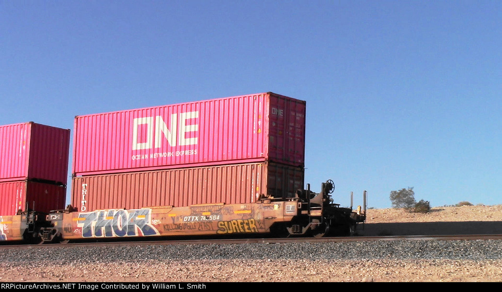 WB Intermodal Frt at Erie NV -95